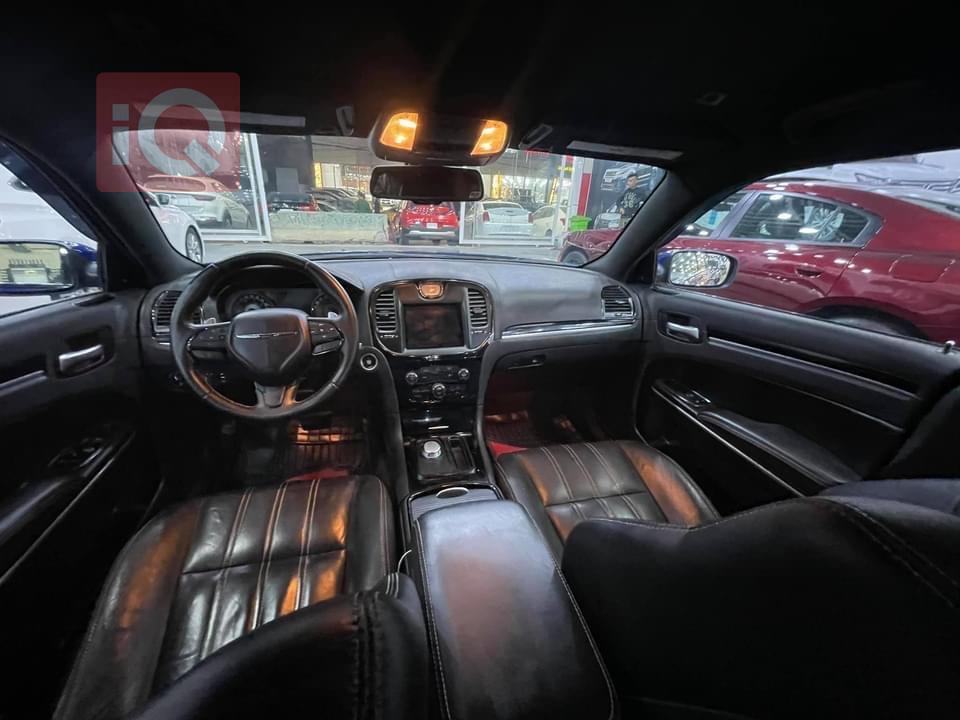 Chrysler 300
